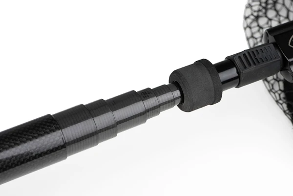 Fox Rage Street Fighter Carbon Net 5,5m 11 Fox Rage Street Fighter Carbon Net 5,5m – Image 9