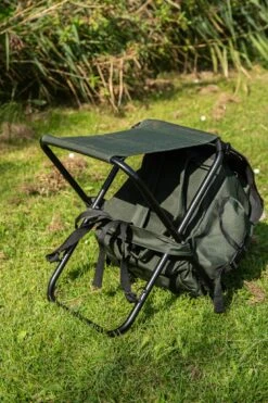 Ultimate Folding Seat & Backpack -Pêche Série Boutique 61141097f4018725