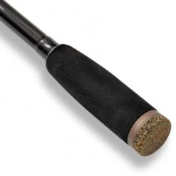 Quantum 2,70m Hypercast Medium Lure Puissance : 19-76g G: 209g