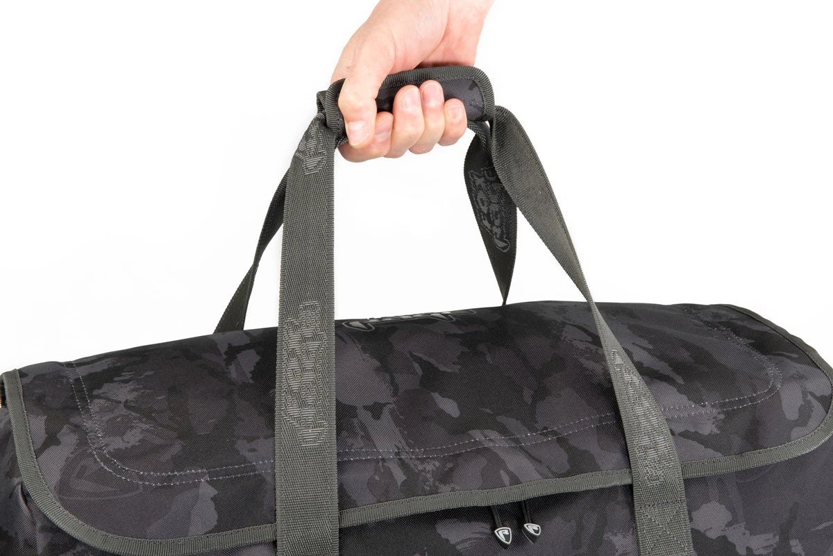Fox Rage Voyager Camo Holdall M 9 Fox Rage Voyager Camo Holdall M – Image 7