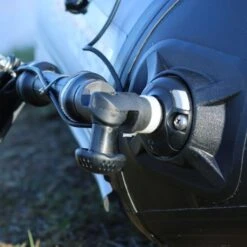 Railblaza Rib Port Incl. Starport Black + 3M Vhb -Pêche Série Boutique c8f9d5ee2479cd3d