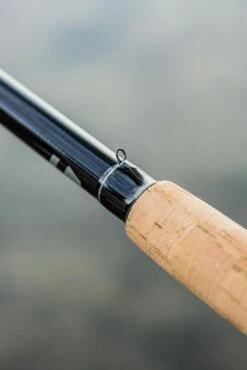 Ultimate Recruit Feeder 330 Cork -Pêche Série Boutique d8269ca55af4e726